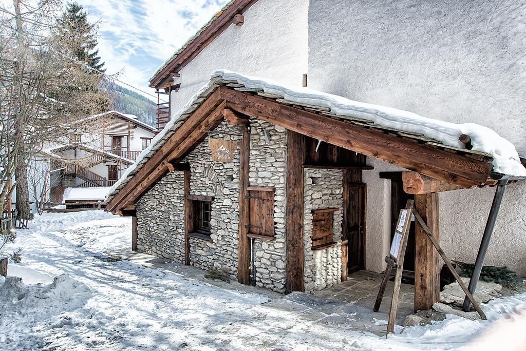 فيلا براجيلاتوفي Agriturismo Rivet D'Or المظهر الخارجي الصورة